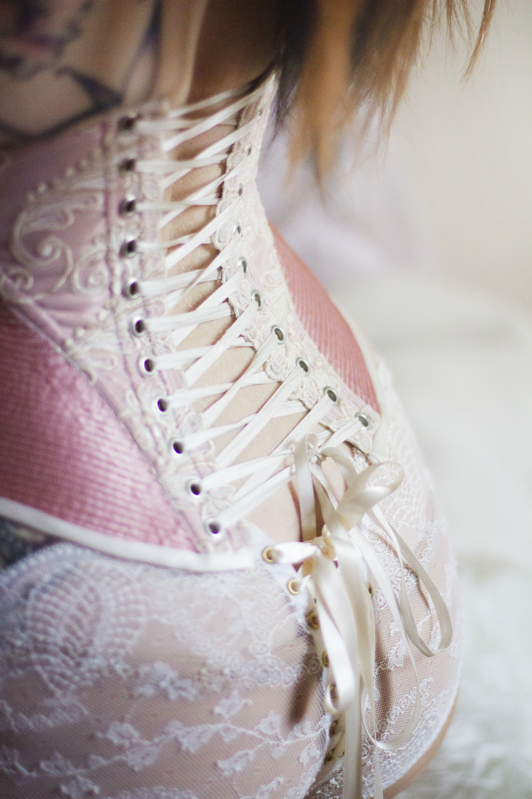 Corset de dessous à lacet
